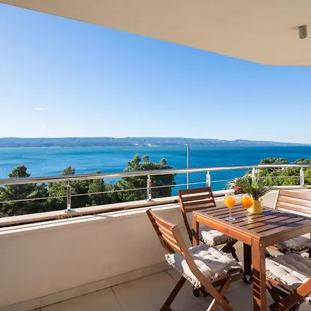 Apartment Jolara With Heated Pool